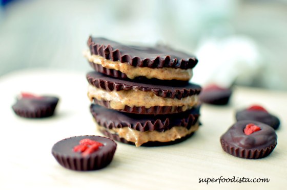Almond-butter-cups-and-goji-chocolate-ws